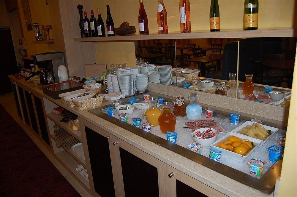 Lémand Hotel Villefontaine Esterno foto